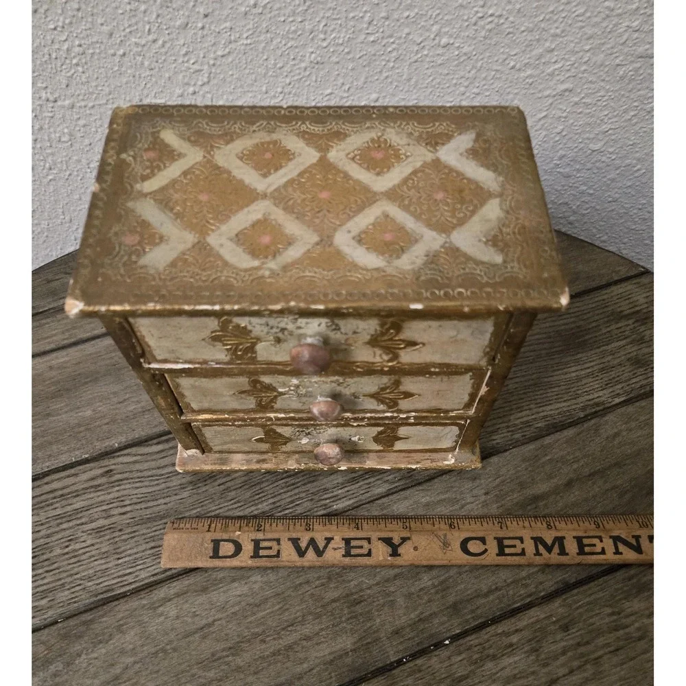 VINTAGE ITALIAN FLORENTINE JEWELRY BOX CHEST 3 DRAWER Gold Cream Pink 6.5